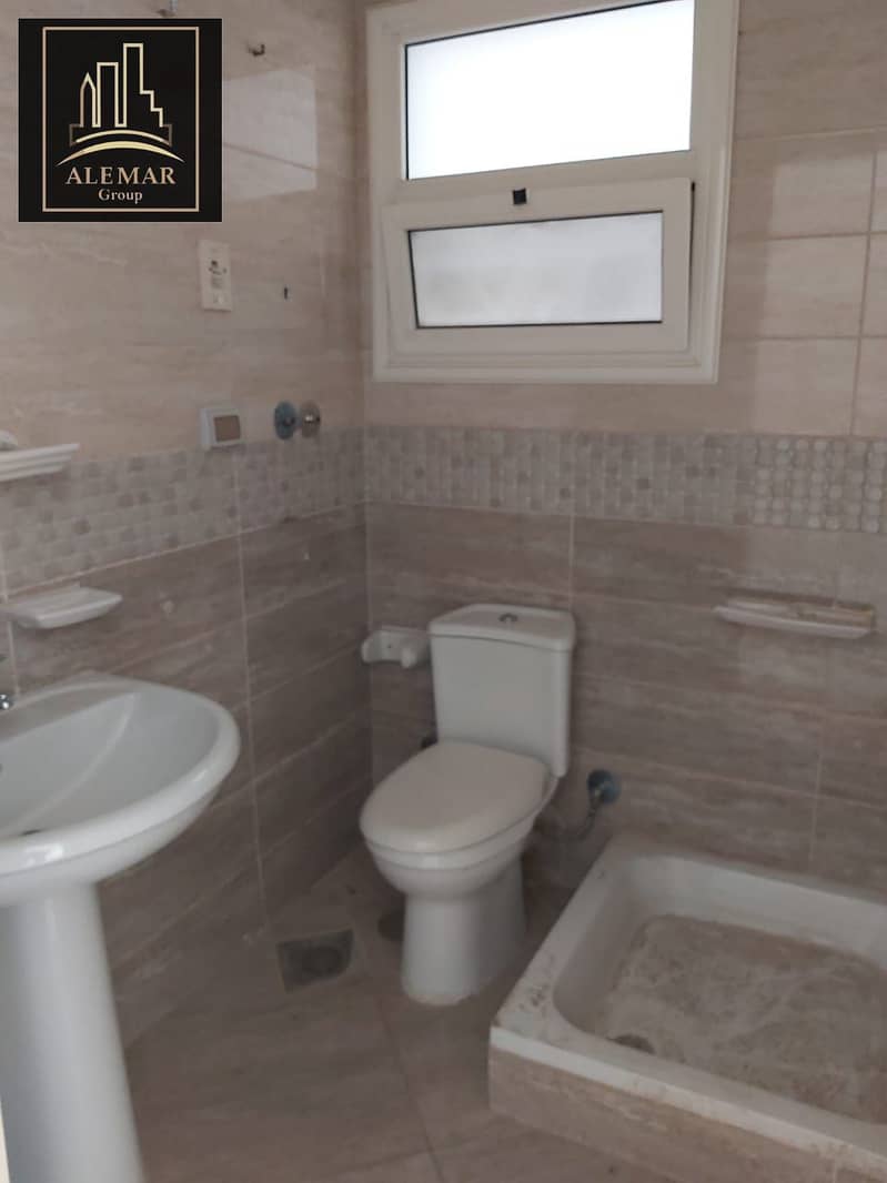 5 a6e01752-c97a-4600-ae4c-fd033db37fbd. jpg