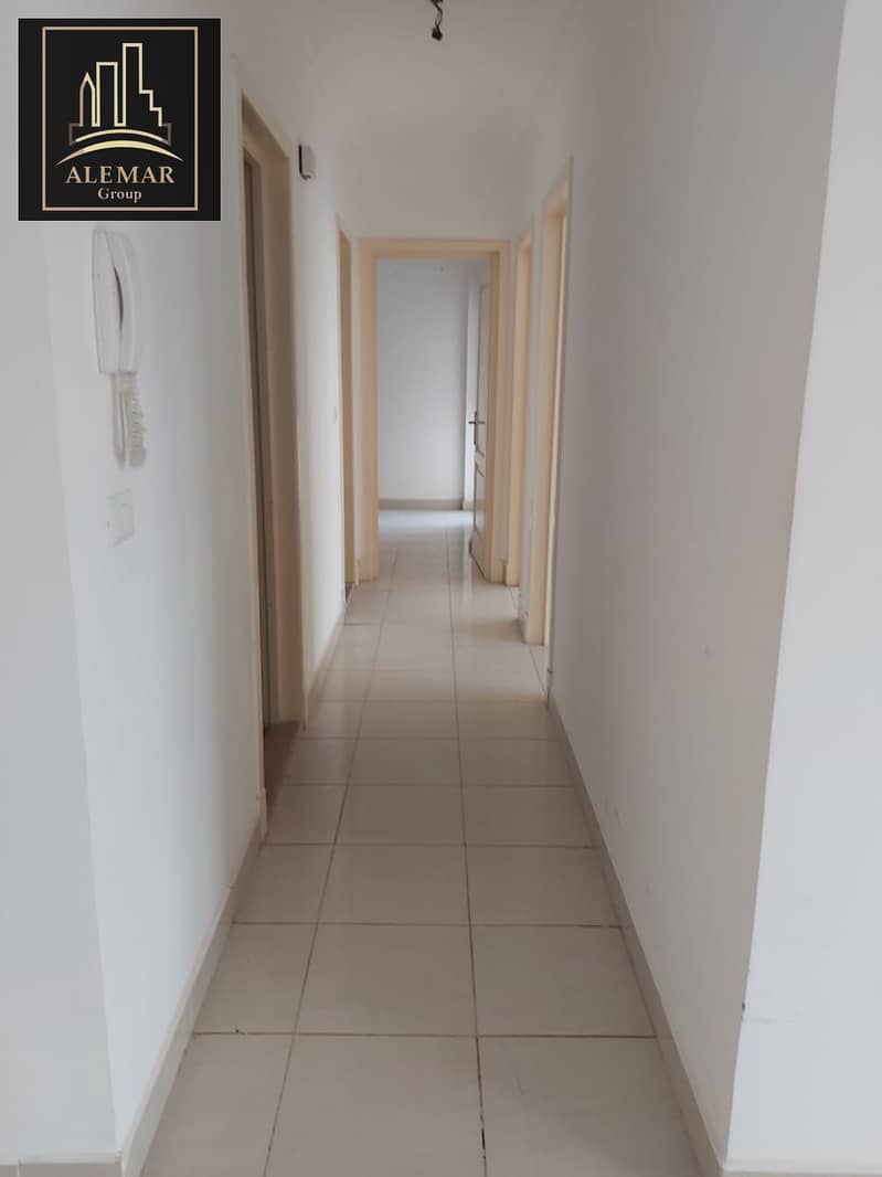 8 d8efb2a2-2ff7-4004-af43-4b466acc6d29. jpg