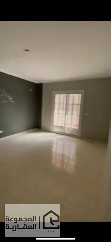 6 40c4e7e2-b09f-4224-83f9-01e54a6ff9d8. jpg