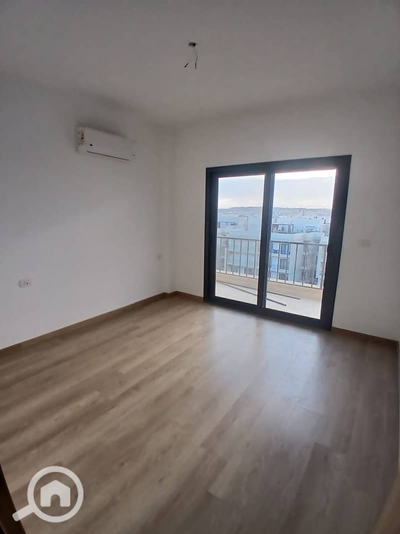 2 WhatsApp Image 2025-12-08 at 6.24. 19 PM (1). jpeg