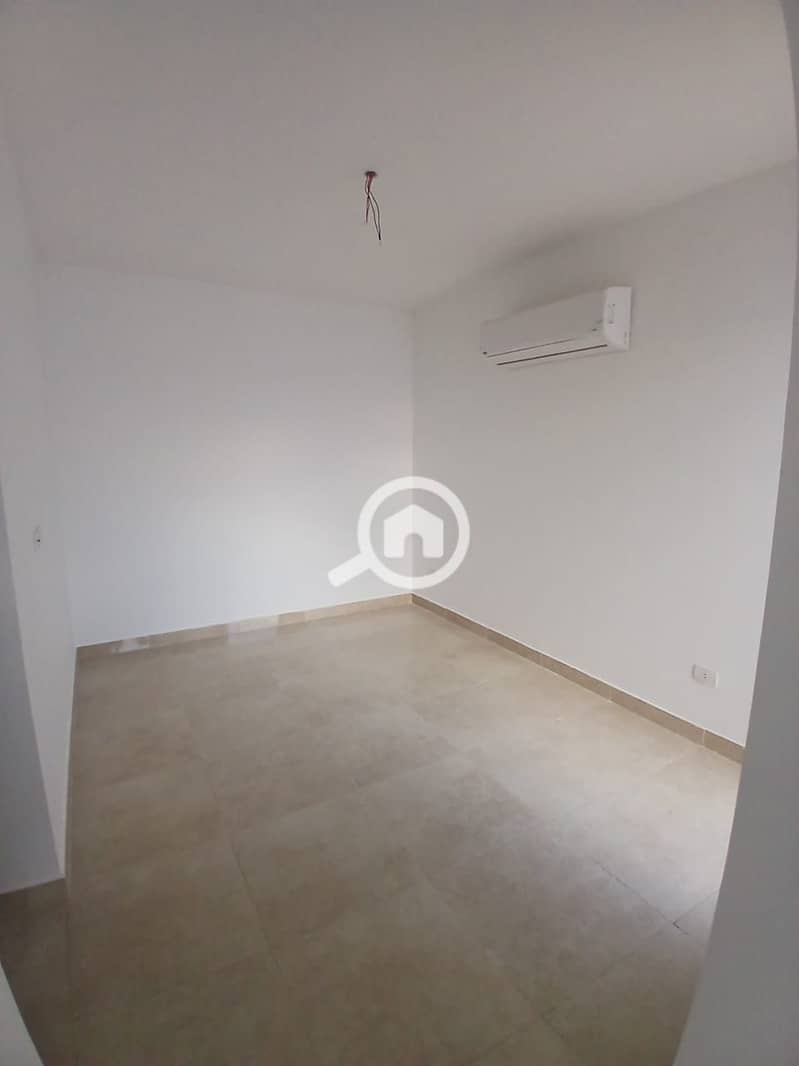 14 WhatsApp Image 2025-12-08 at 6.24. 18 PM (1). jpeg