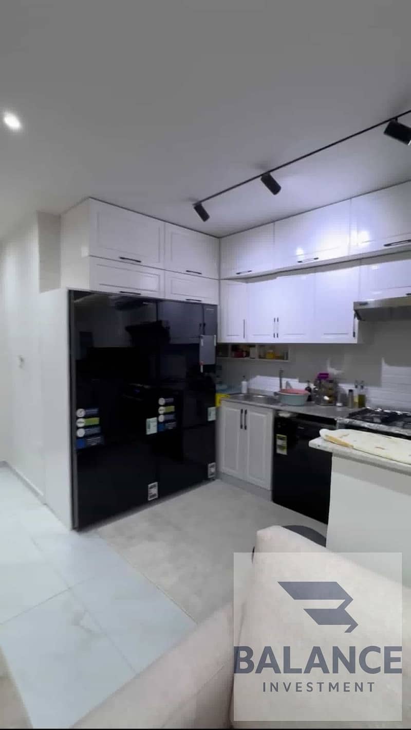 21 e7da4a77-0b2e-4d06-a2ee-d5a00d56a7b5. jpg