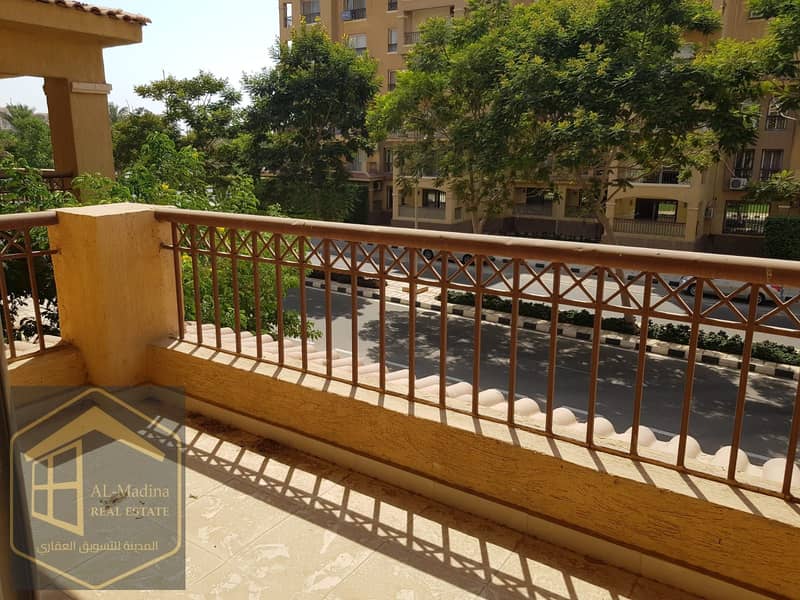 10 WhatsApp Image 2025-12-08 at 20.15. 53 (2). jpeg