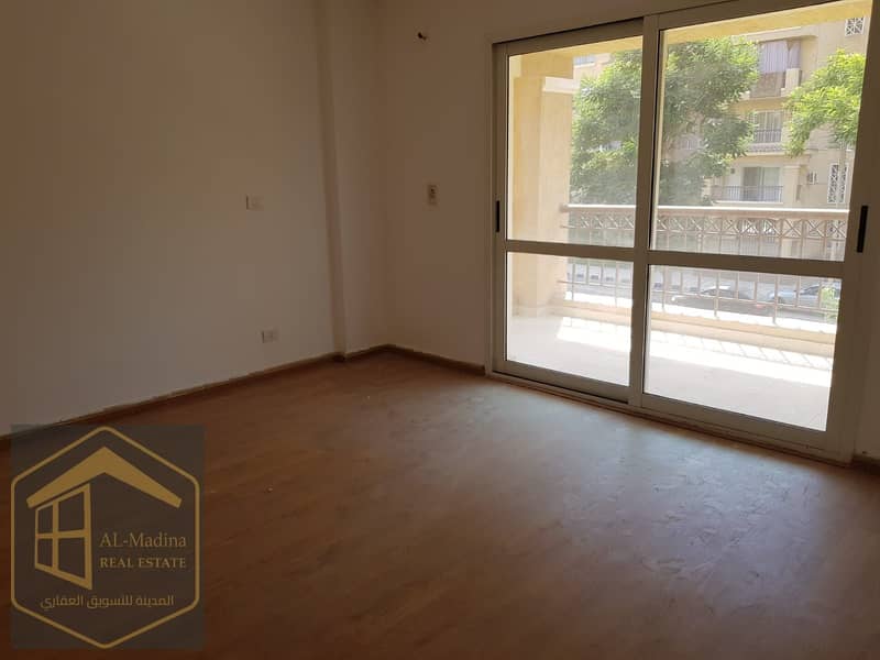 27 WhatsApp Image 2025-12-08 at 20.16. 03 (2). jpeg