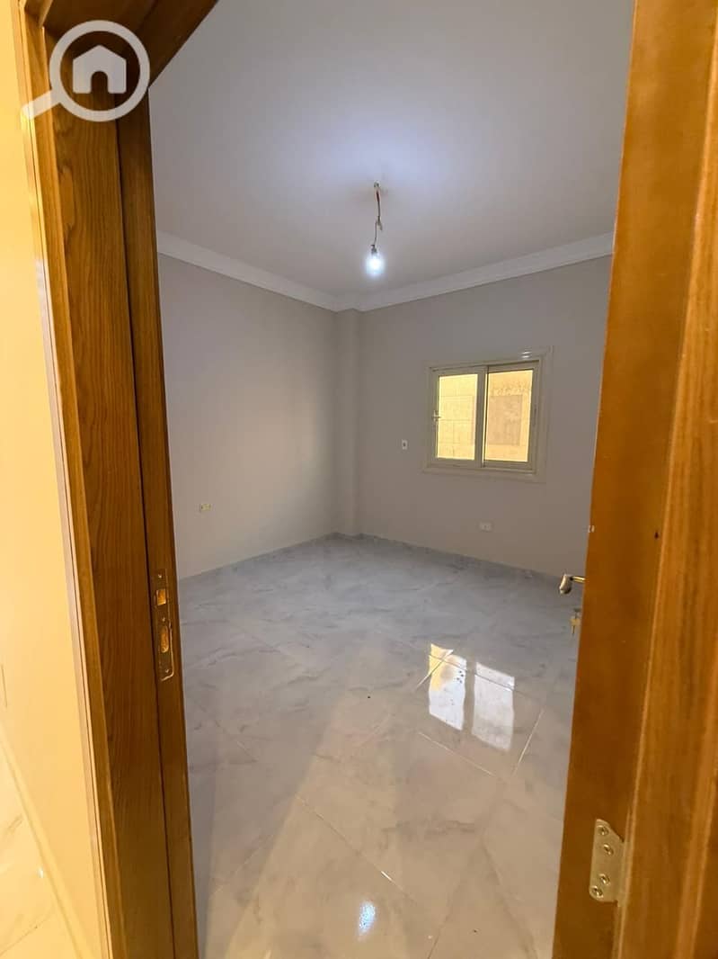 6 WhatsApp Image 2025-12-08 at 10.59. 36 AM (2). jpeg