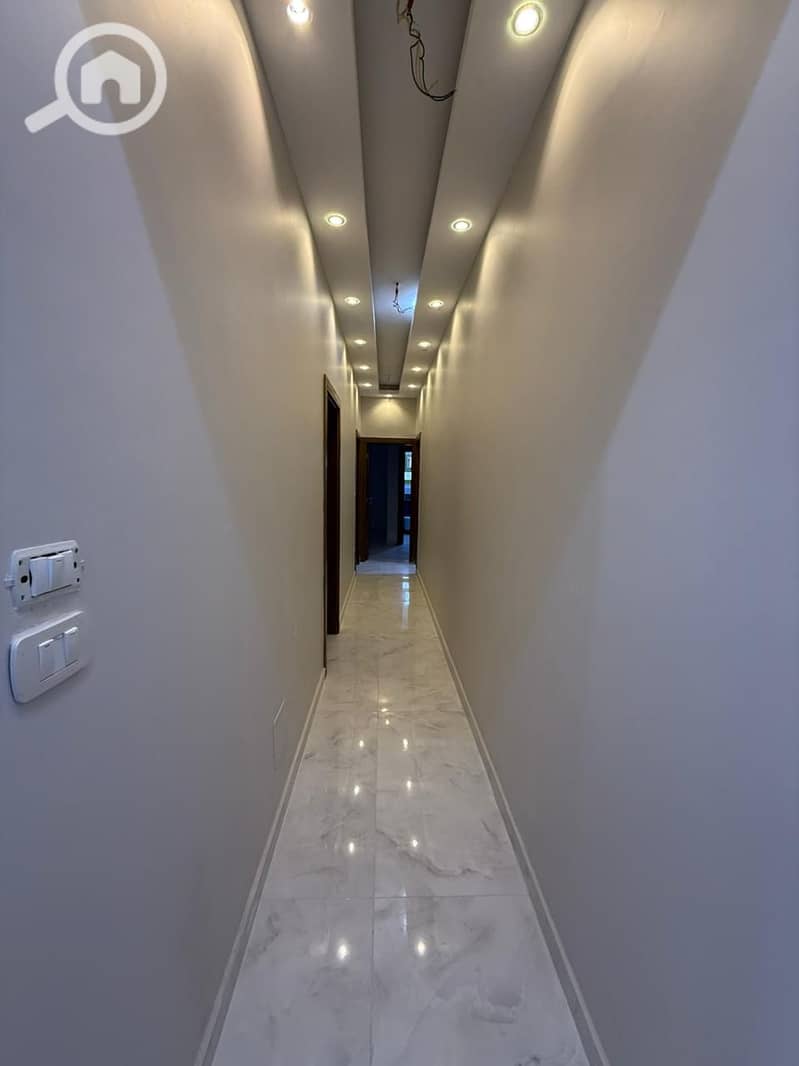 10 WhatsApp Image 2025-12-08 at 10.59. 37 AM. jpeg