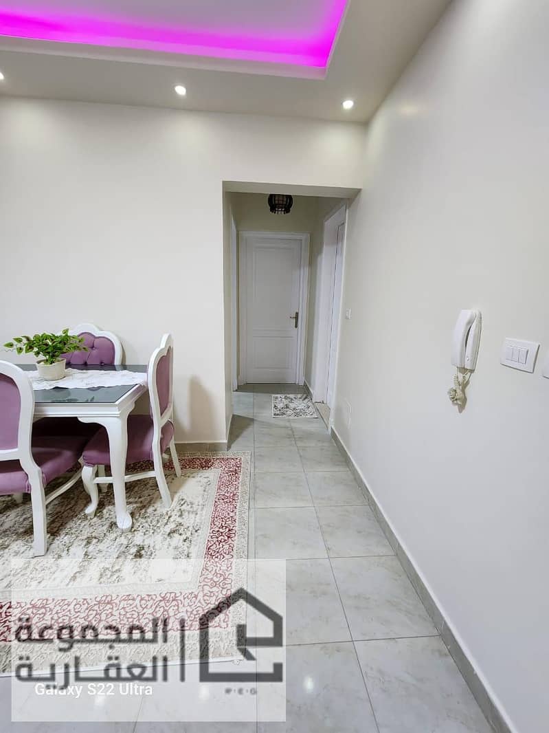 5 a710b996-812b-4b8f-959c-b82a306e0d0a. jpg