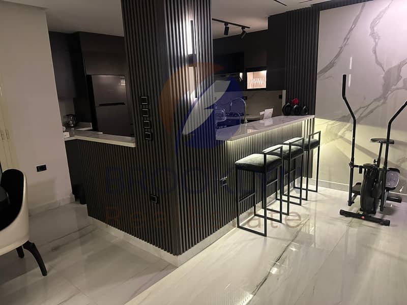 6 WhatsApp Image 2025-12-08 at 16.55. 48_1c8ed039. jpg