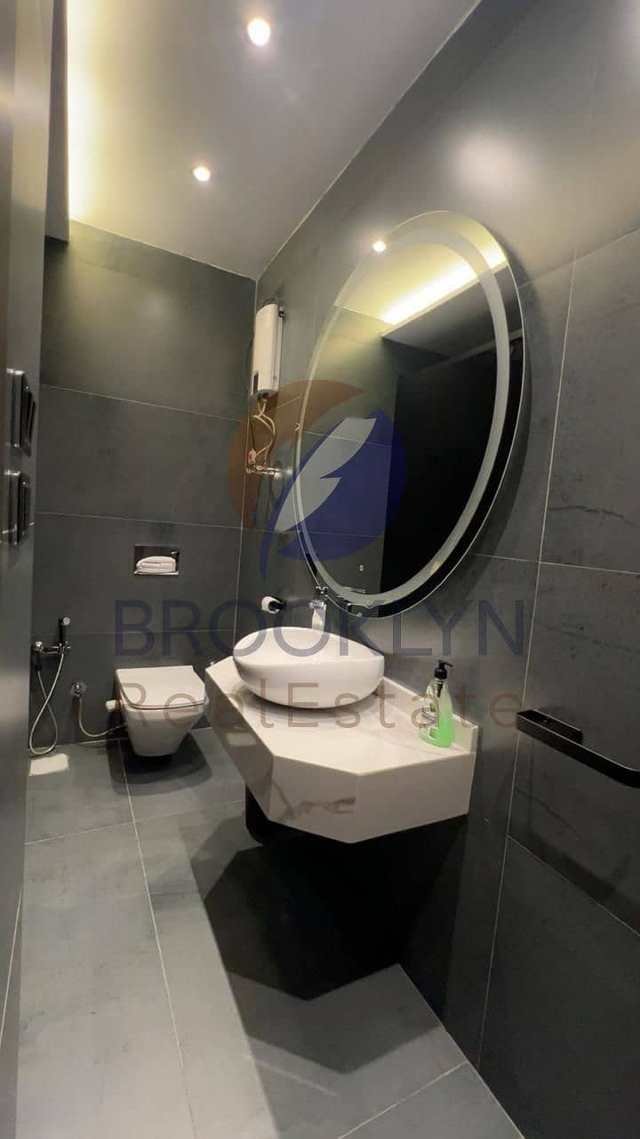 12 WhatsApp Image 2025-12-08 at 16.55. 50_0d552f6a. jpg