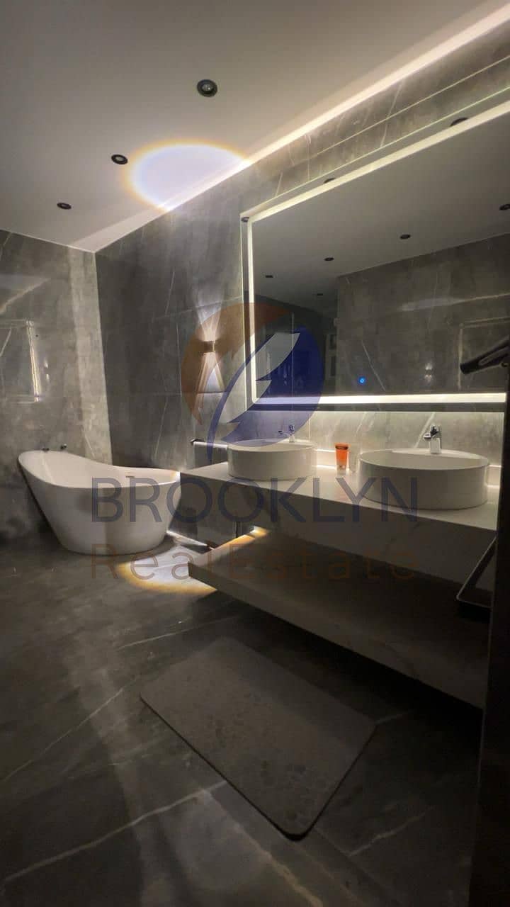 18 WhatsApp Image 2025-12-08 at 16.55. 52_1e51788e. jpg