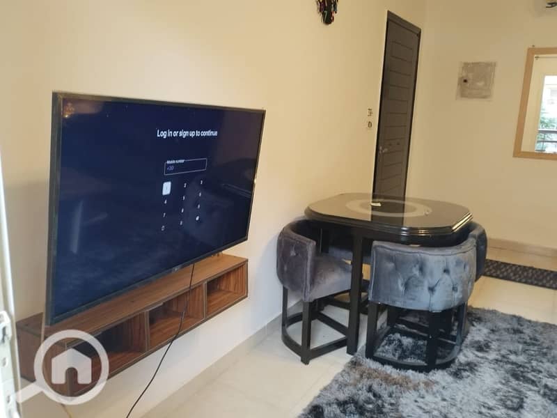 3 8c5e5b22-a3ab-474a-b2ec-904d9104079c. jpeg