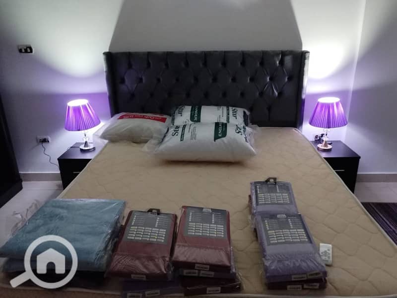 8 e587e523-13d1-428a-a05d-864fe93c5b9f. jpeg