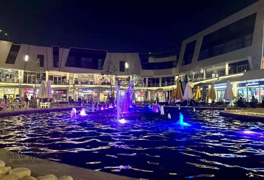 3 0c84cc7f-9a0e-4365-8d42-2610d1e4f299. jpg