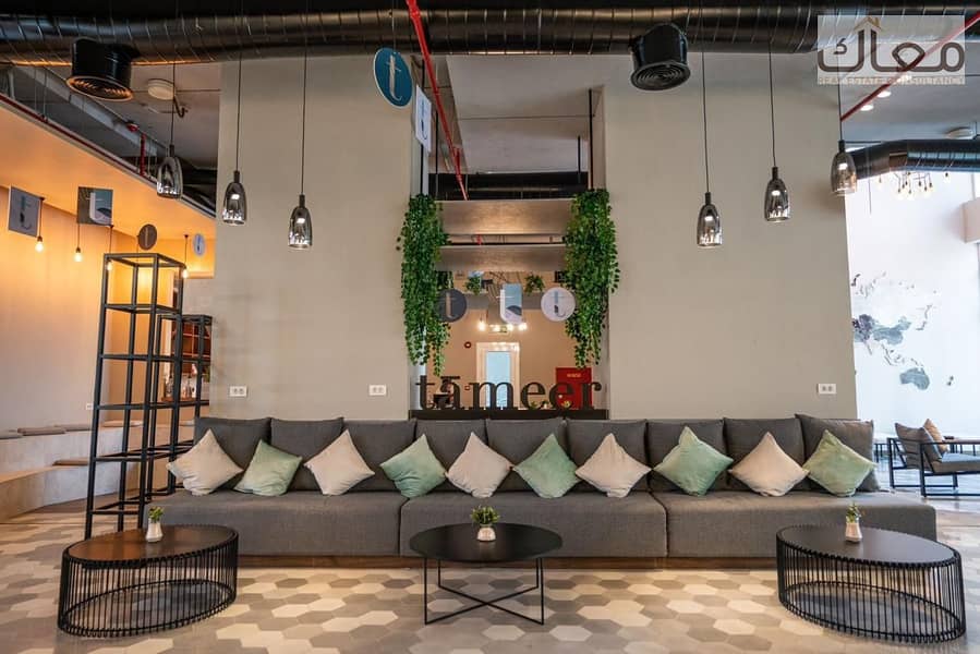 5 469d4d00-d742-461d-b329-ef23a2113c61. jpg