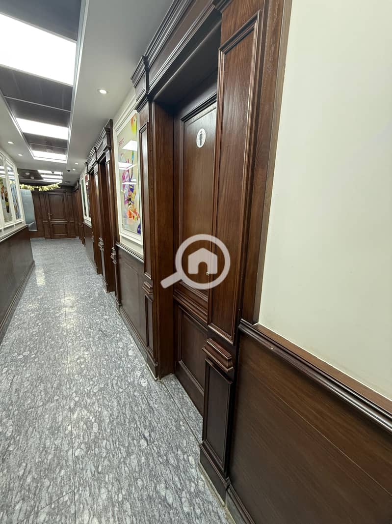 2 14,500,000 158. jpg