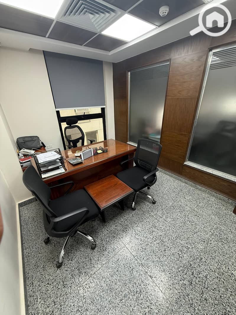 3 14,500,000 158    . jpg