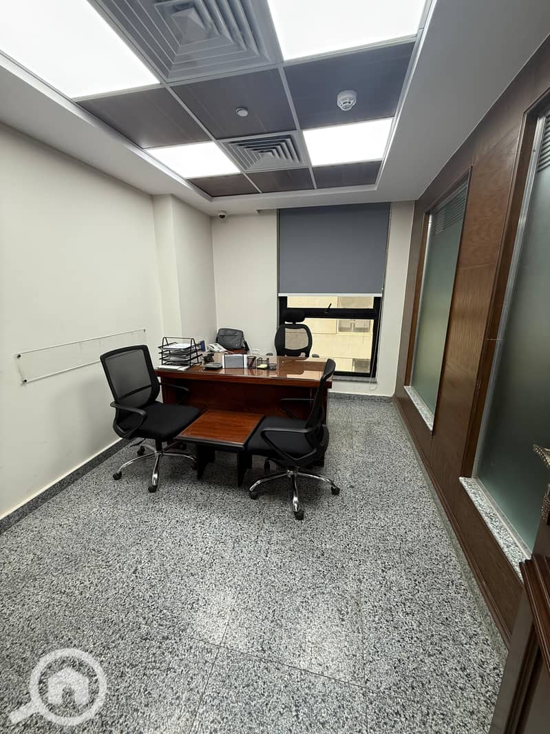 5 14,500,000 158                       . jpg