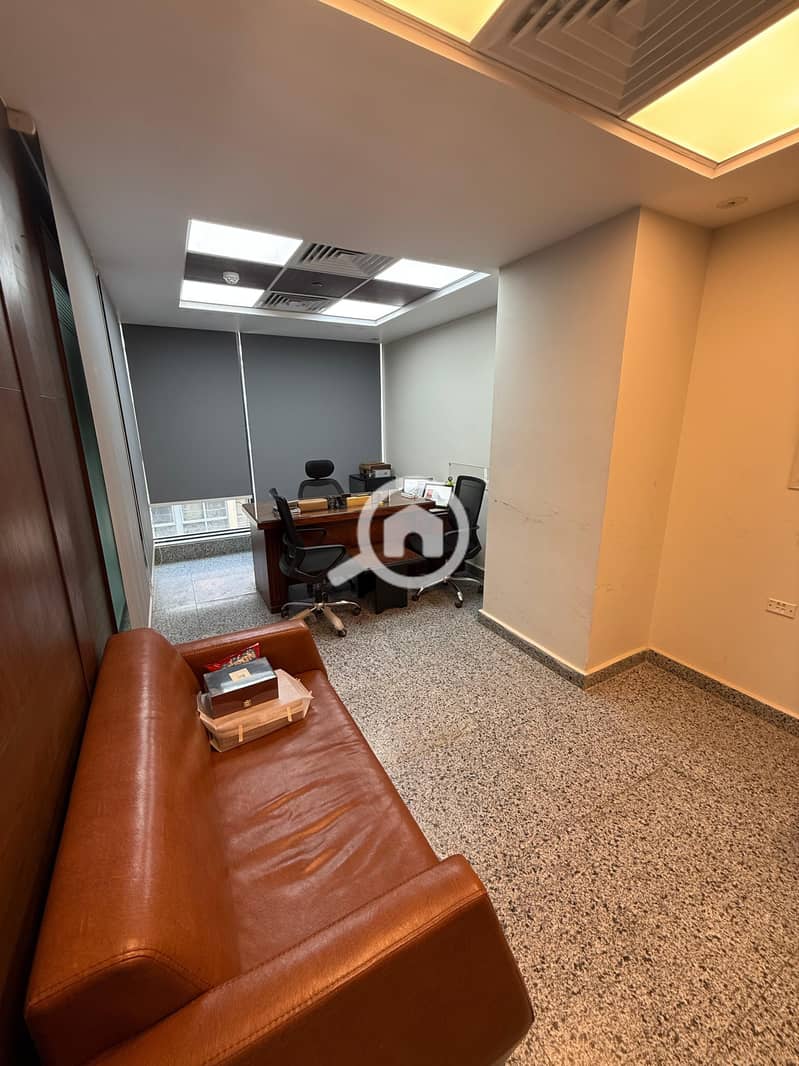 7 14,500,000 158                   . jpg