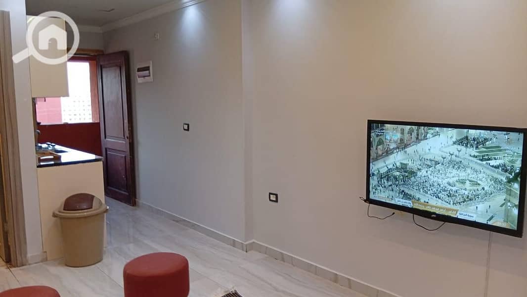 3 WhatsApp Image 2025-12-08 at 12.41. 52 PM (3). jpeg