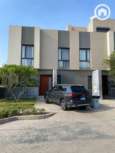 تاون هاوس 4 غرف نوم للبيع في مدينة الشروق، القاهرة - WhatsApp Image 2025-11-18 at 12.26. 46 PM (1). jpeg