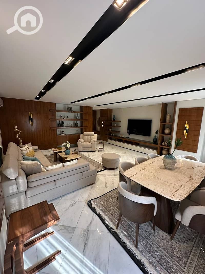 5 eb2af917-408f-4359-857f-e3ad59d51649. jpg