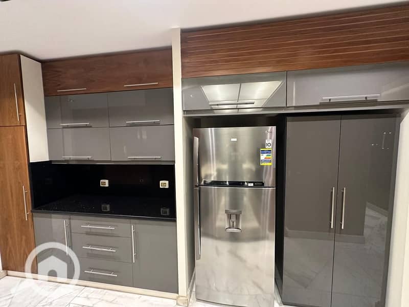 8 bb472f6b-16ff-4955-a013-5ff6f6ffa1e0. jpg