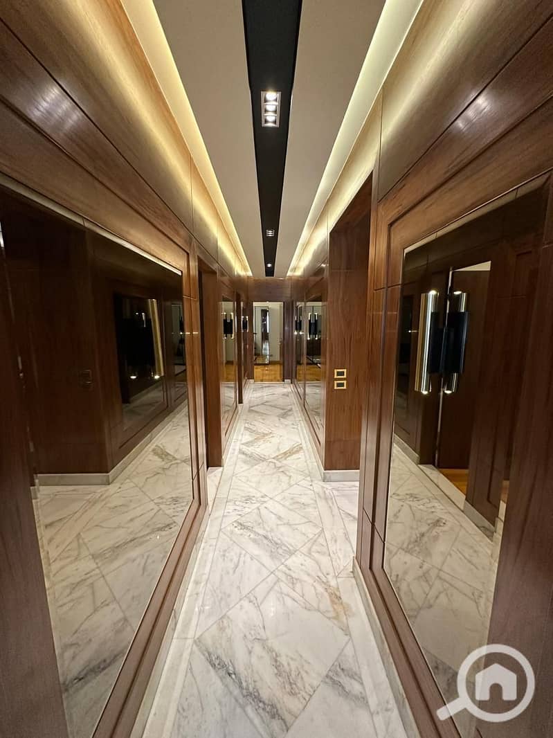 20 c348ae35-af31-475f-bfd5-2d99e9bba38b. jpg