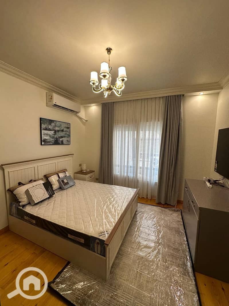 22 d2ff9def-6ac5-440f-8c0b-d18bdce35749. jpg