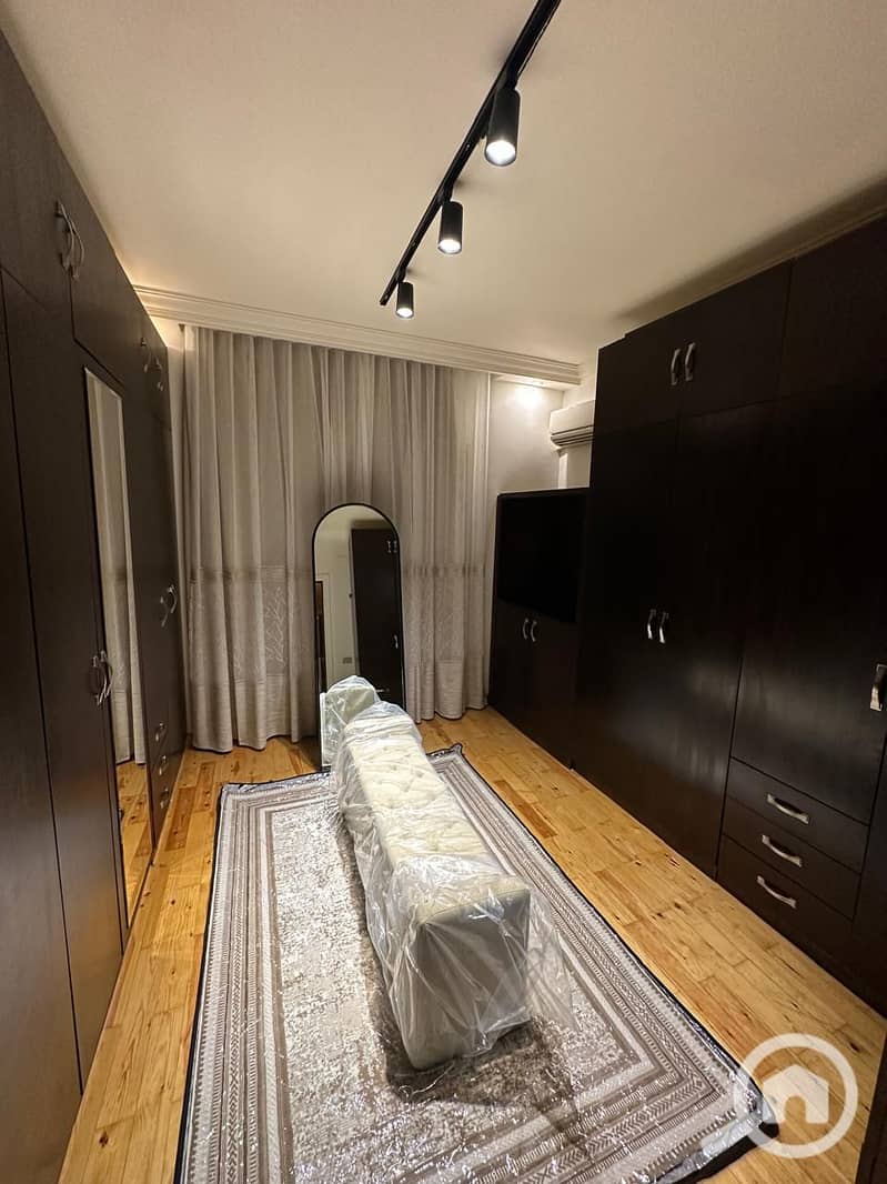 25 f58102b4-7b1e-4782-9ab3-f01c466bf074. jpg