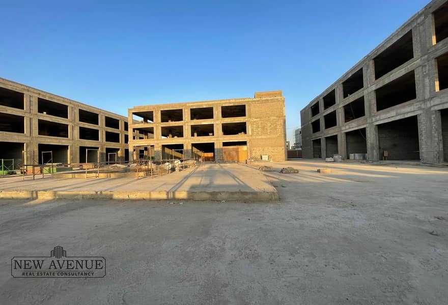 4 5c945319-a570-4163-b9f0-216f8232d0f4. jpg