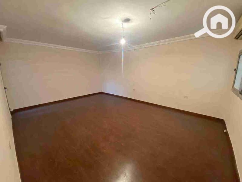 1001287677. jpg 1001287677. jpg