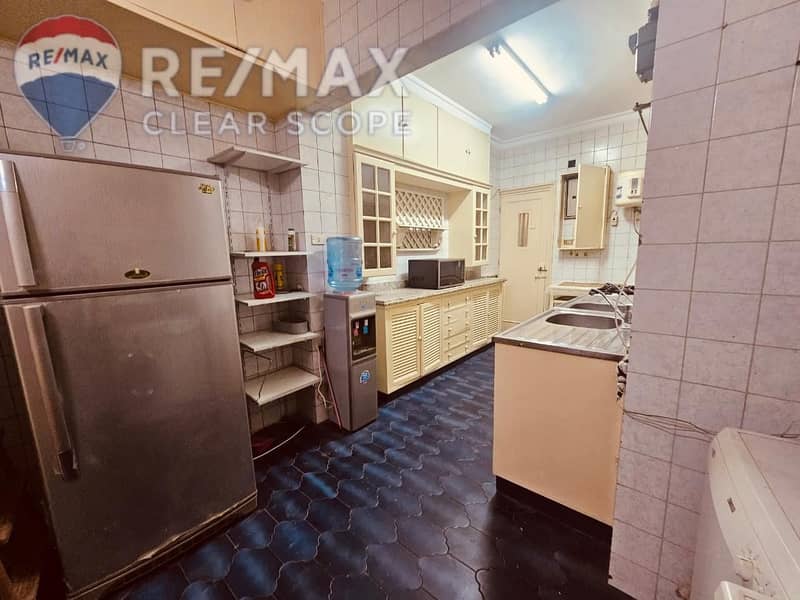 5 0ee0122f-e26b-4d99-b4e1-0bdc79eaef5f. jpeg