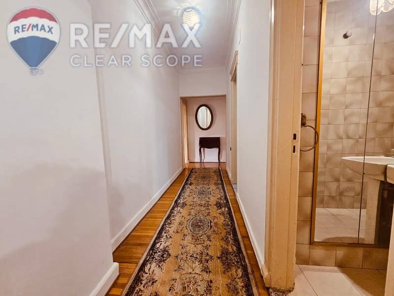 12 219c2a7d-0750-4833-a6ad-218c480053dd. jpeg