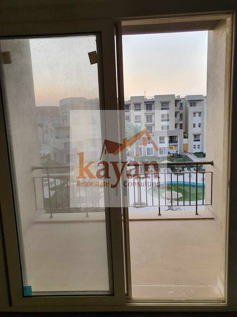 14 a6ccab43-9d8a-4150-bf6f-7edde19fbd35. jpg