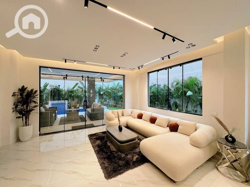 3 WhatsApp Image 2025-12-04 at 3.41. 45 PM (1). jpeg