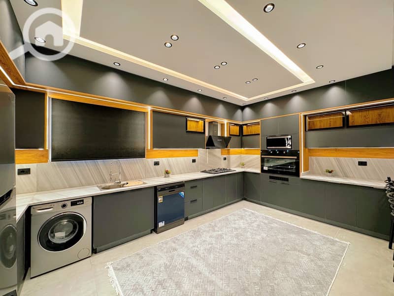 8 WhatsApp Image 2025-12-04 at 3.41. 47 PM (2). jpeg