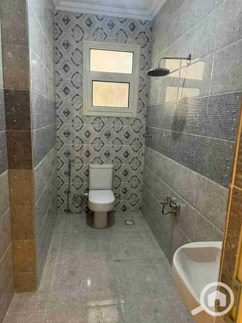 4 IMG-20251209-WA0008. jpg