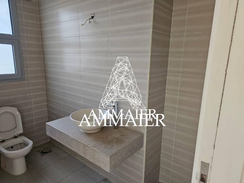 3 dac2011e-a35c-4a21-99d8-8aa5d2653c89. jpeg