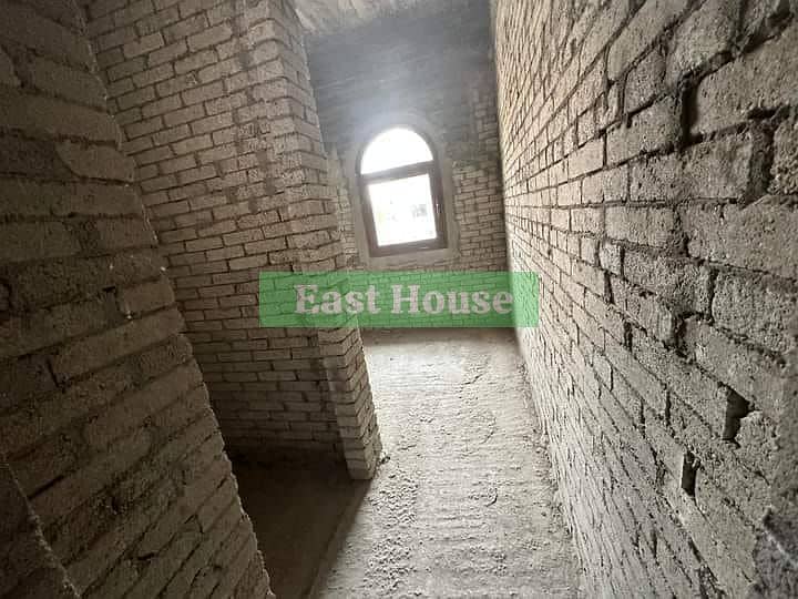 5 4df50855-c019-453d-9721-2dc0dd05f013. jpg