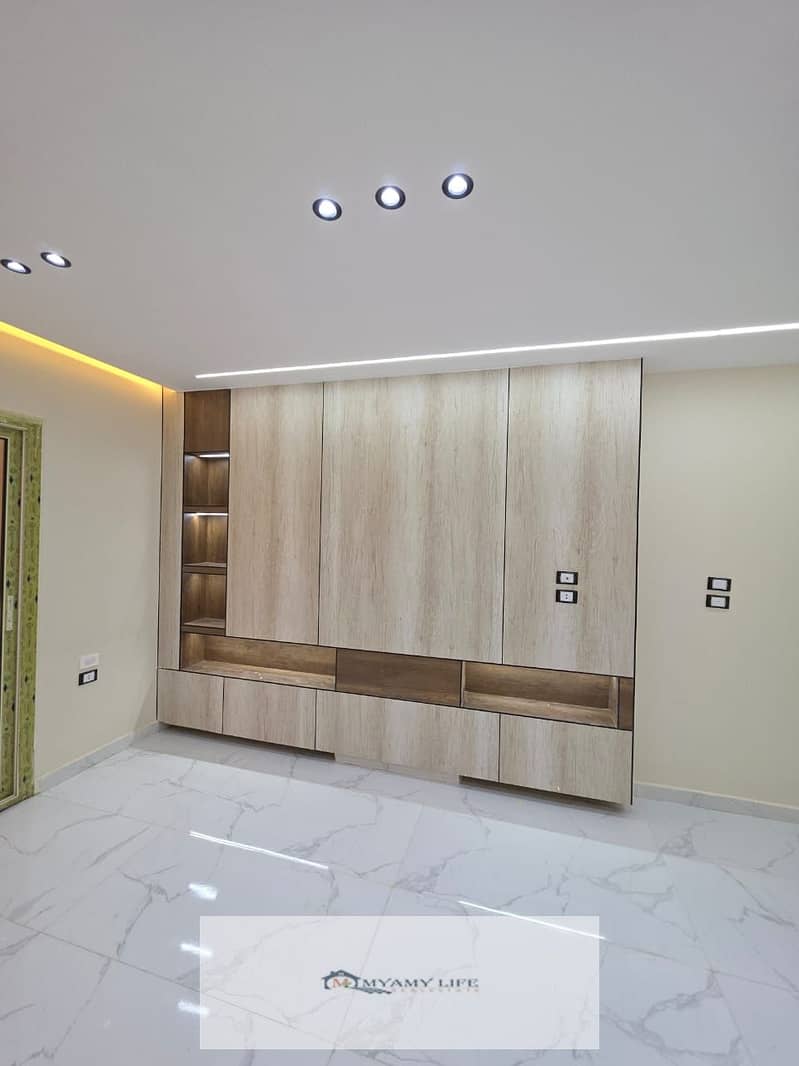 6 WhatsApp Image 2025-12-08 at 3.37. 36 PM. jpeg