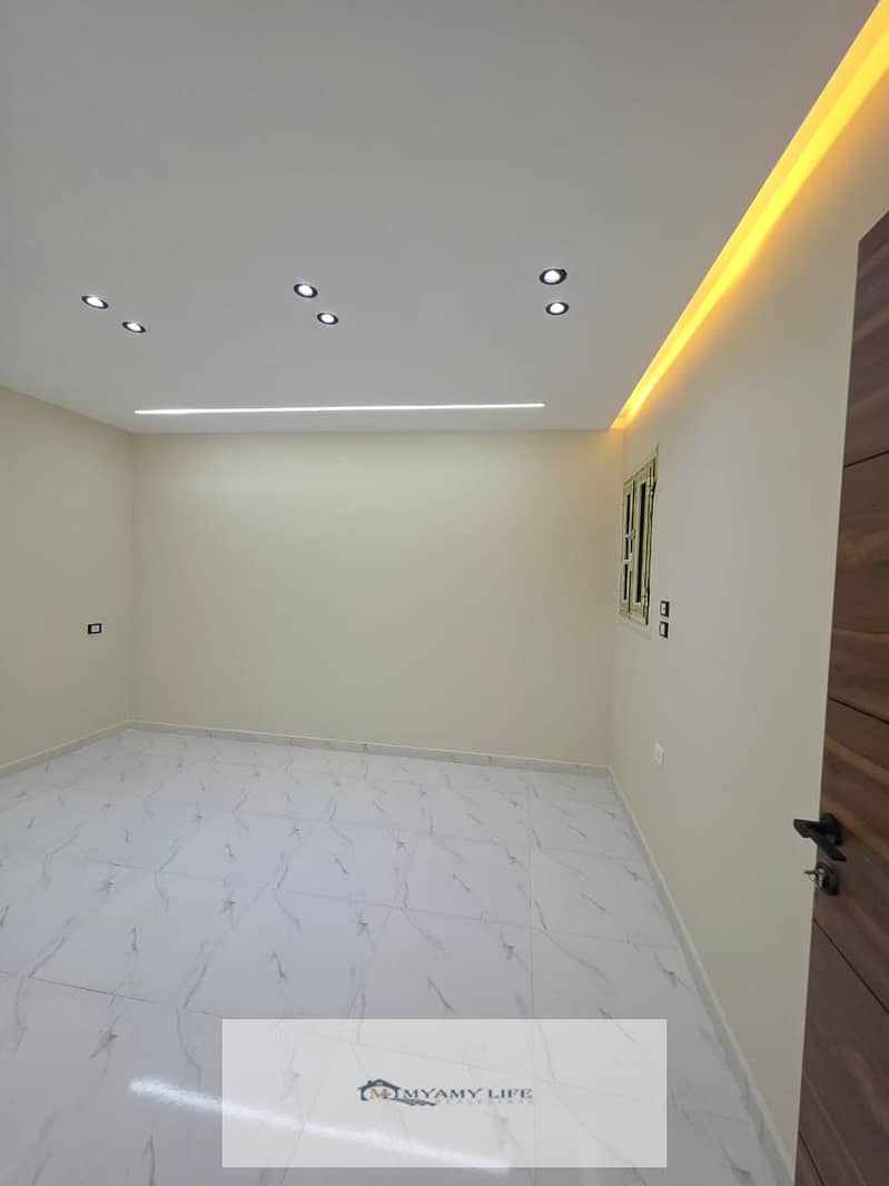 7 WhatsApp Image 2025-12-08 at 3.37. 37 PM (1). jpeg