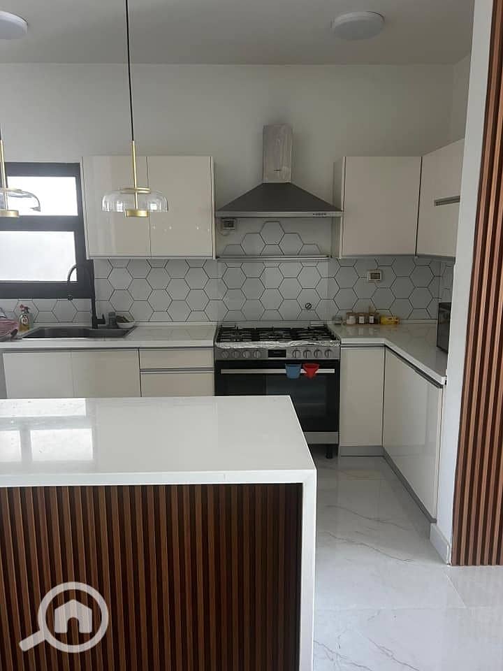 7 62947ad9-b42b-4ece-b8fe-b2816bde1fbf. jpg