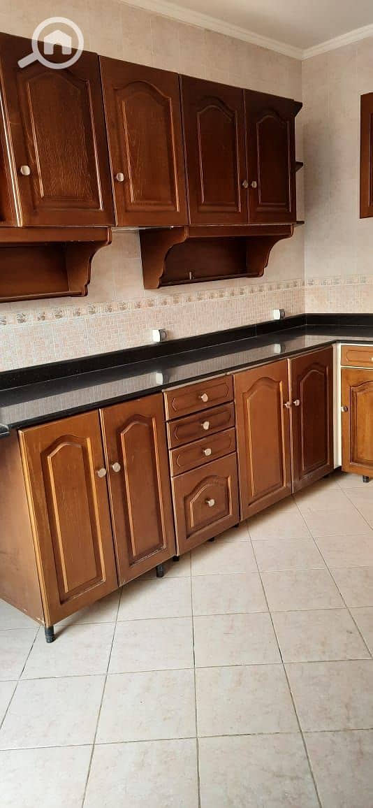 8 95bd54a0-ef73-471c-8087-9740d18abfda. jpeg