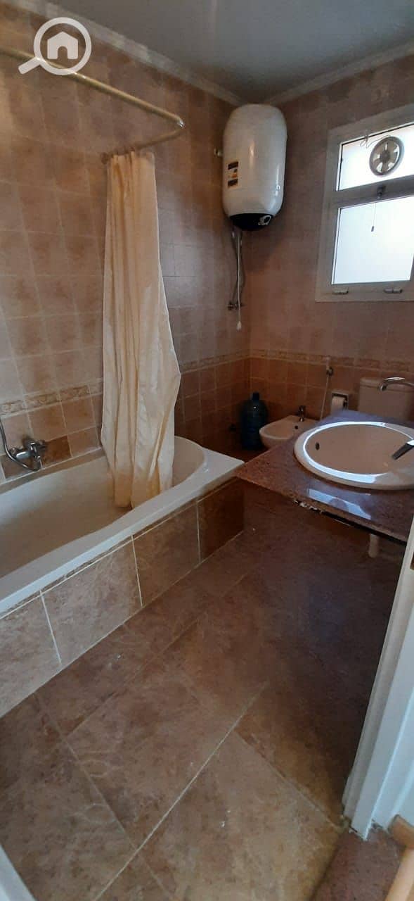 10 edcb4753-6c98-4e6c-ba9e-738edf2e6805. jpeg