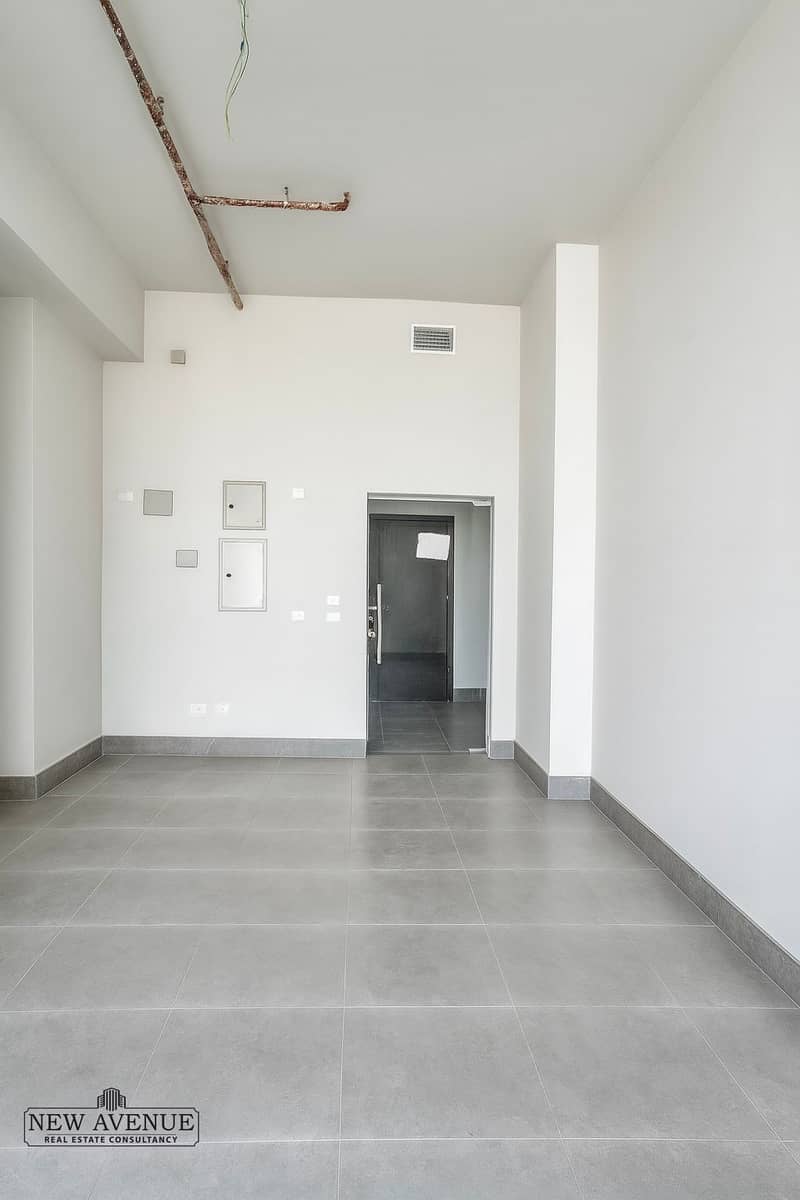 3 WhatsApp Image 2025-11-04 at 17.05. 30_070f2193. jpg