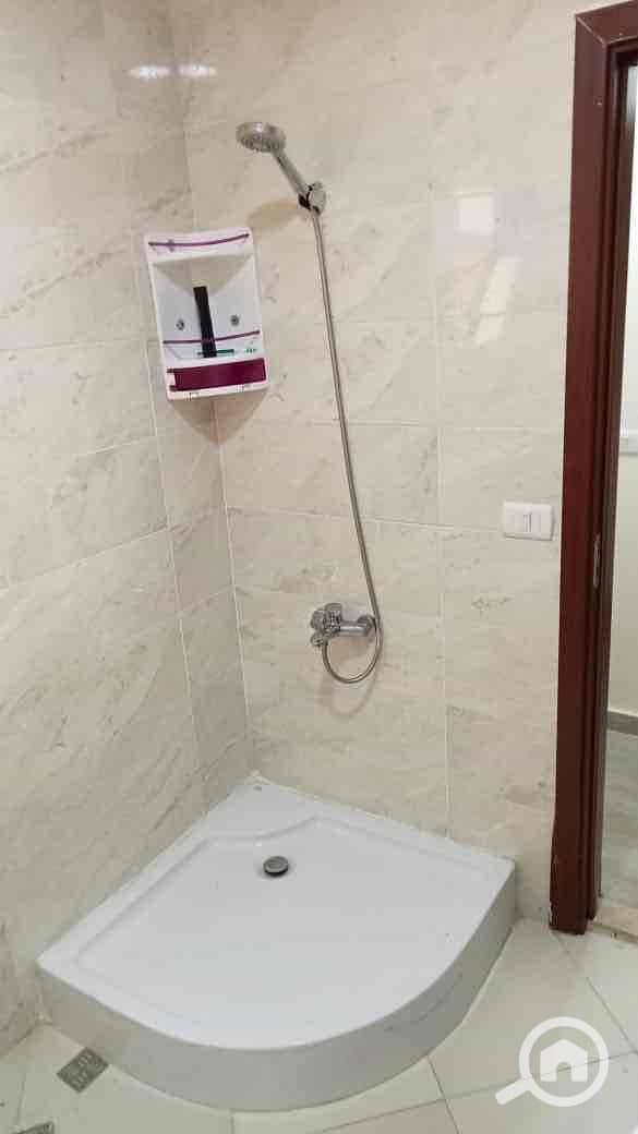 8 ab0d7a28-b890-4313-9c8b-69b82c4b1a6e. jpg