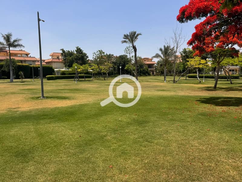 14 20f4d50a-6222-4038-badf-0db5673390ae. jpeg