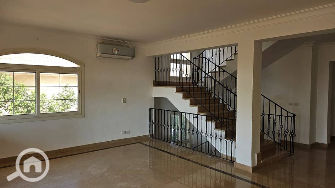 19 7044cfc0-486b-4898-bffb-ed59eaff9774. jpeg