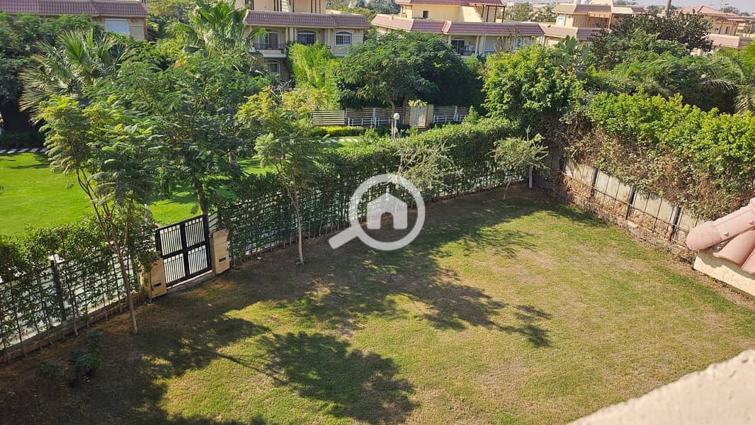 25 c1808ef8-3c00-40d8-9bc8-051a24b6a3eb. jpeg