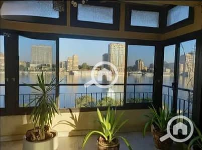 4 25349941-400x300. jpeg